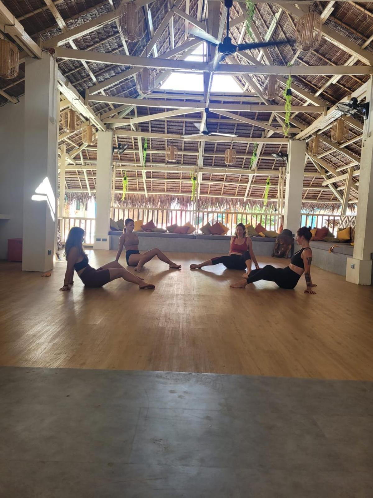 Happiness Hostel Boracay Balabag  Экстерьер фото