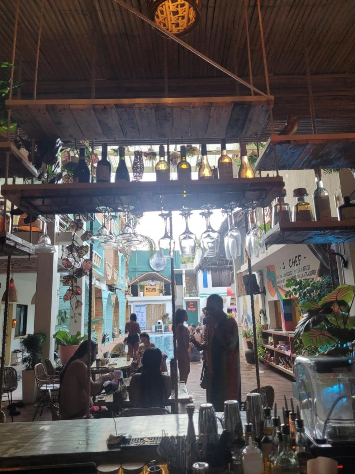 Happiness Hostel Boracay Balabag  Экстерьер фото